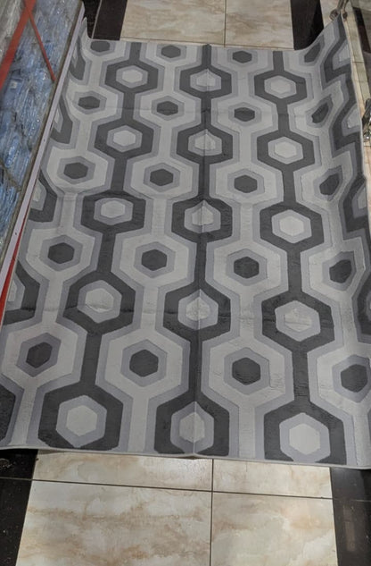 American Carpet – 5x8 ft