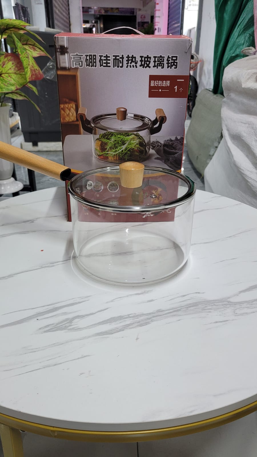 Minimalist Clear Glass Cooking Pot for Soup, Milk & Sauce